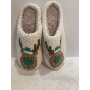 Christmas Fuzzy Slippers Green Nose Reindeer Women's‎ 8 Slip On